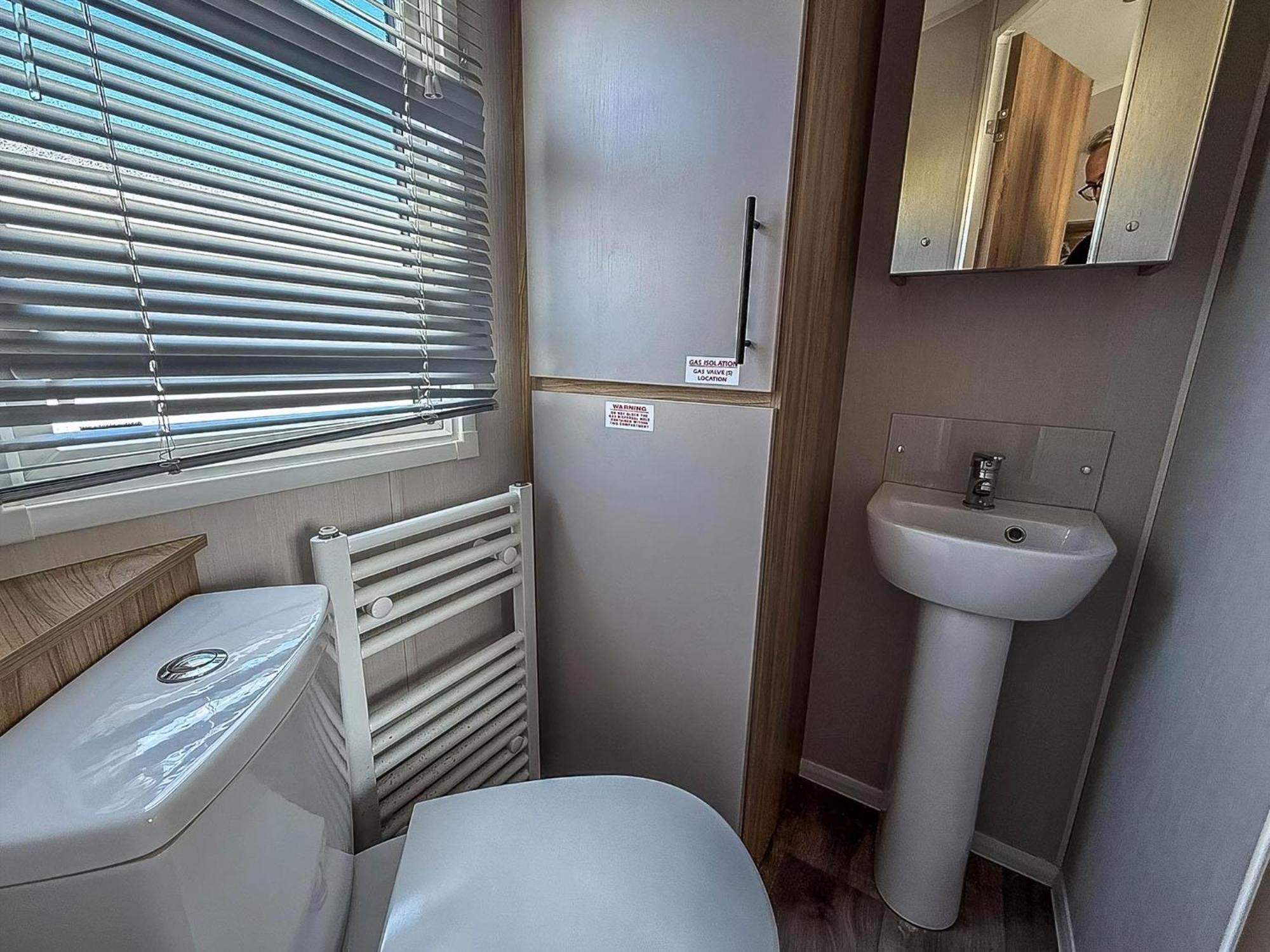 Beautiful 6 Berth Caravan, Nearby Beach In Suffolk Ref 68016Bs Lowestoft Exterior foto